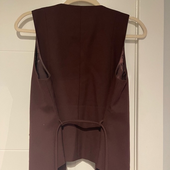 DISSH CAMILLA WALNUT ASYM TOP - Picture 11 of 11